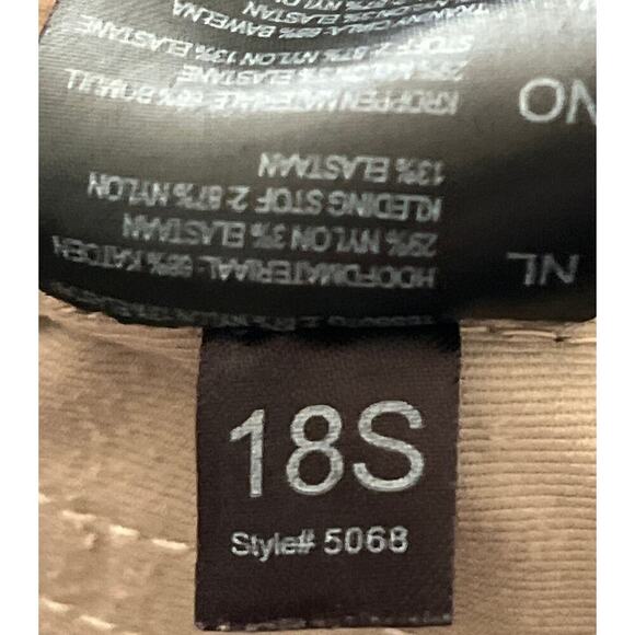 Kuhl Mens Light Brown 36 Inseam 10.5 Radikl Cargo Pockets Shorts FLAW Outdoors - Picture 10 of 10